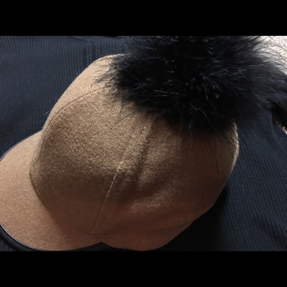 BCBG Felt Cap - Picture 3 of 6